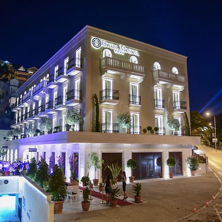 Hotel Moskva Budva Luaran gambar