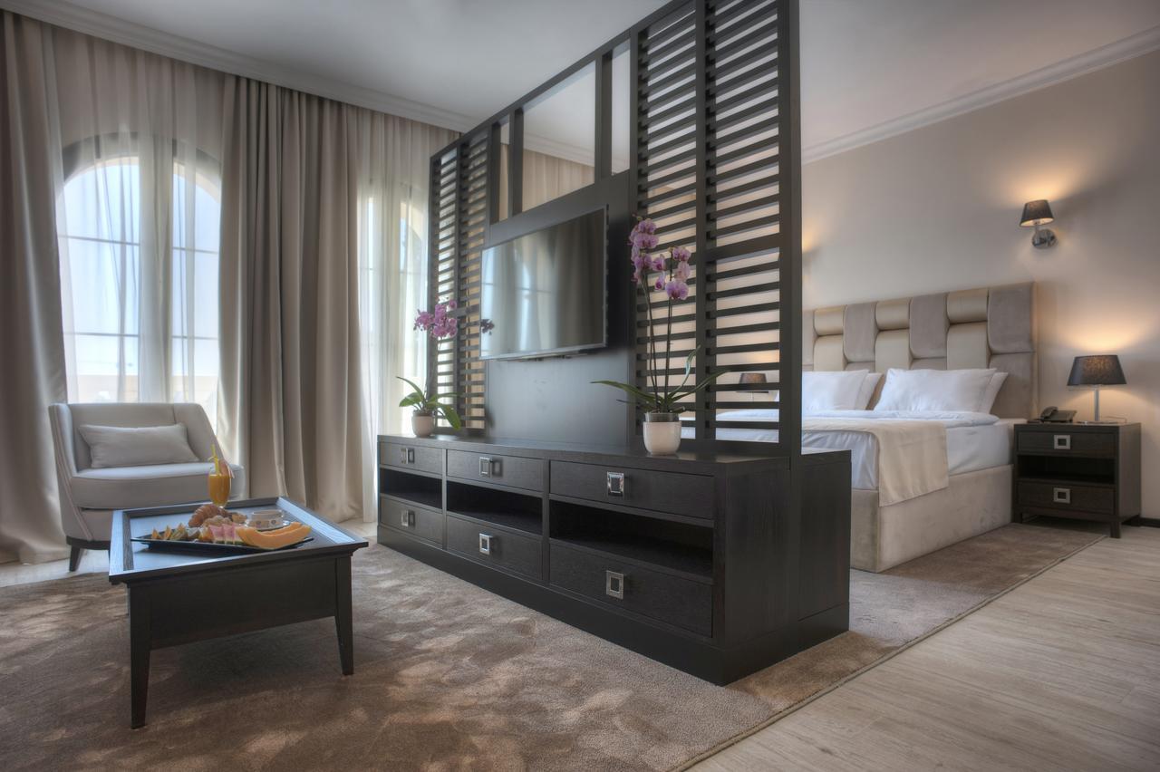 Hotel Moskva Budva Luaran gambar