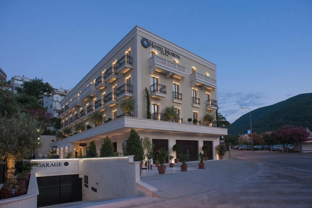 Hotel Moskva Budva Luaran gambar